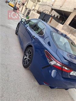 تۆیۆتا کامری